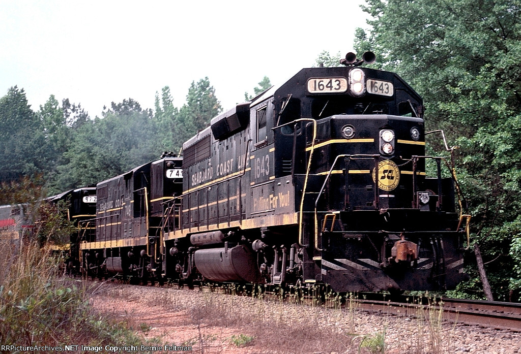 Seaboard Coast Line GP40-2 #1643, with two GP7's and a GP16, leads southbound train #329 